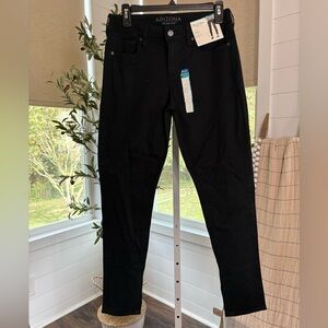Arizona Jean Company Black Skinny Jeans